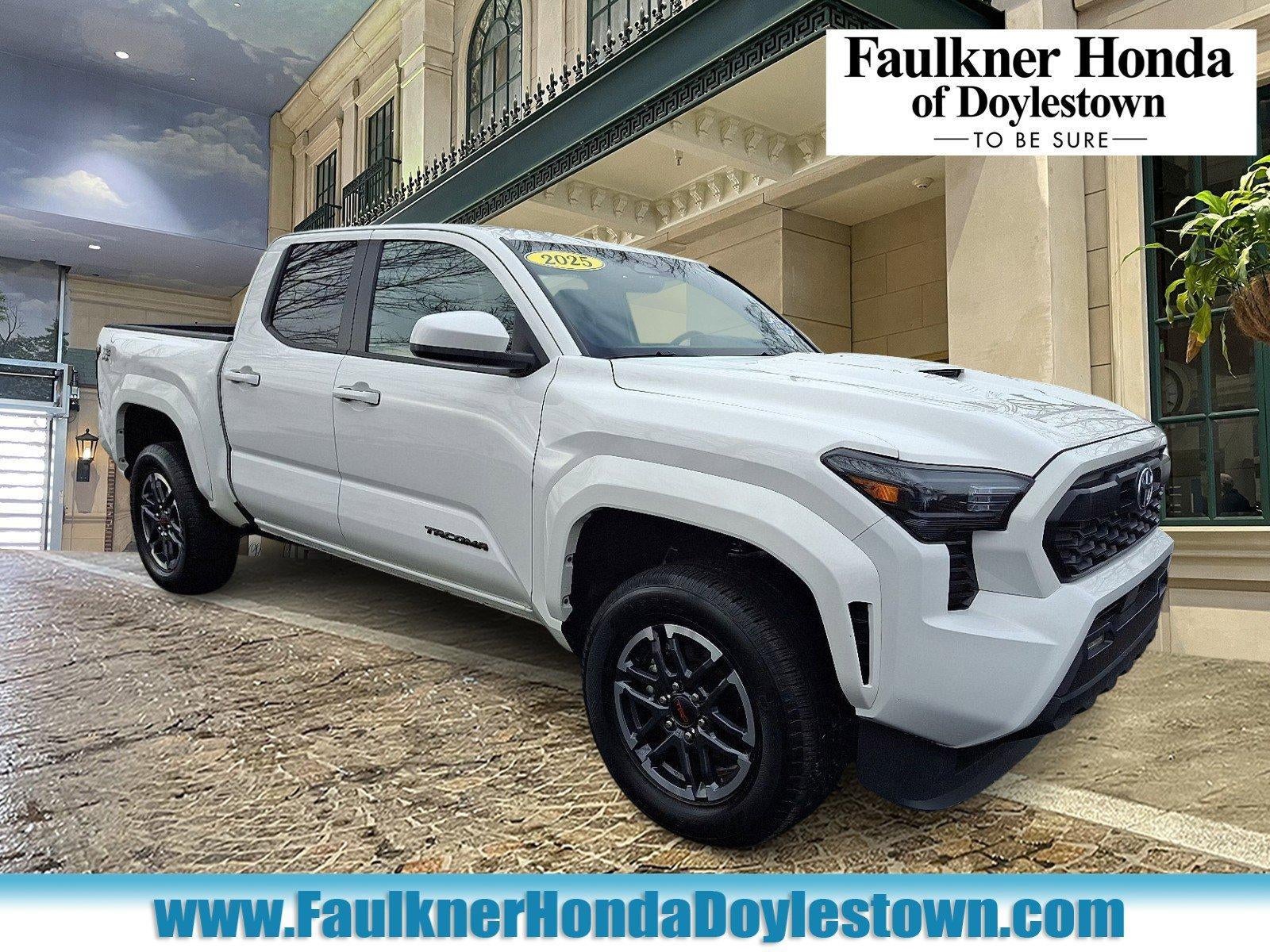 2025 Toyota Tacoma 4WD 4WD TRD Sport Double Cab 5' Bed MT (Natl)