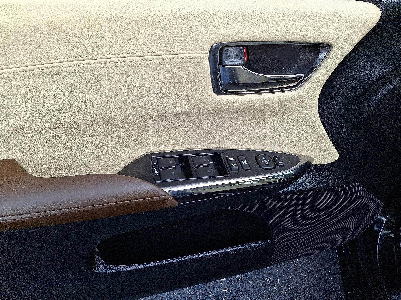 2016 Toyota Avalon Hybrid 4dr Sdn XLE Plus (Natl)