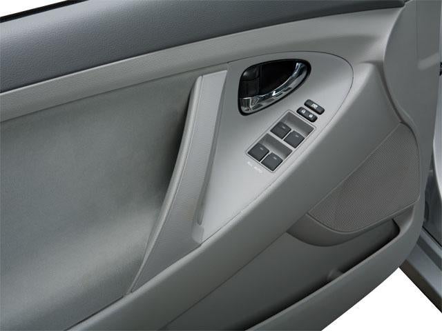 2010 Toyota Camry 4dr Sdn V6 Auto LE (Natl)