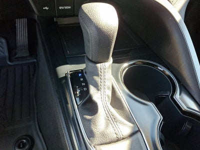 2020 Toyota Camry LE Auto (Natl)