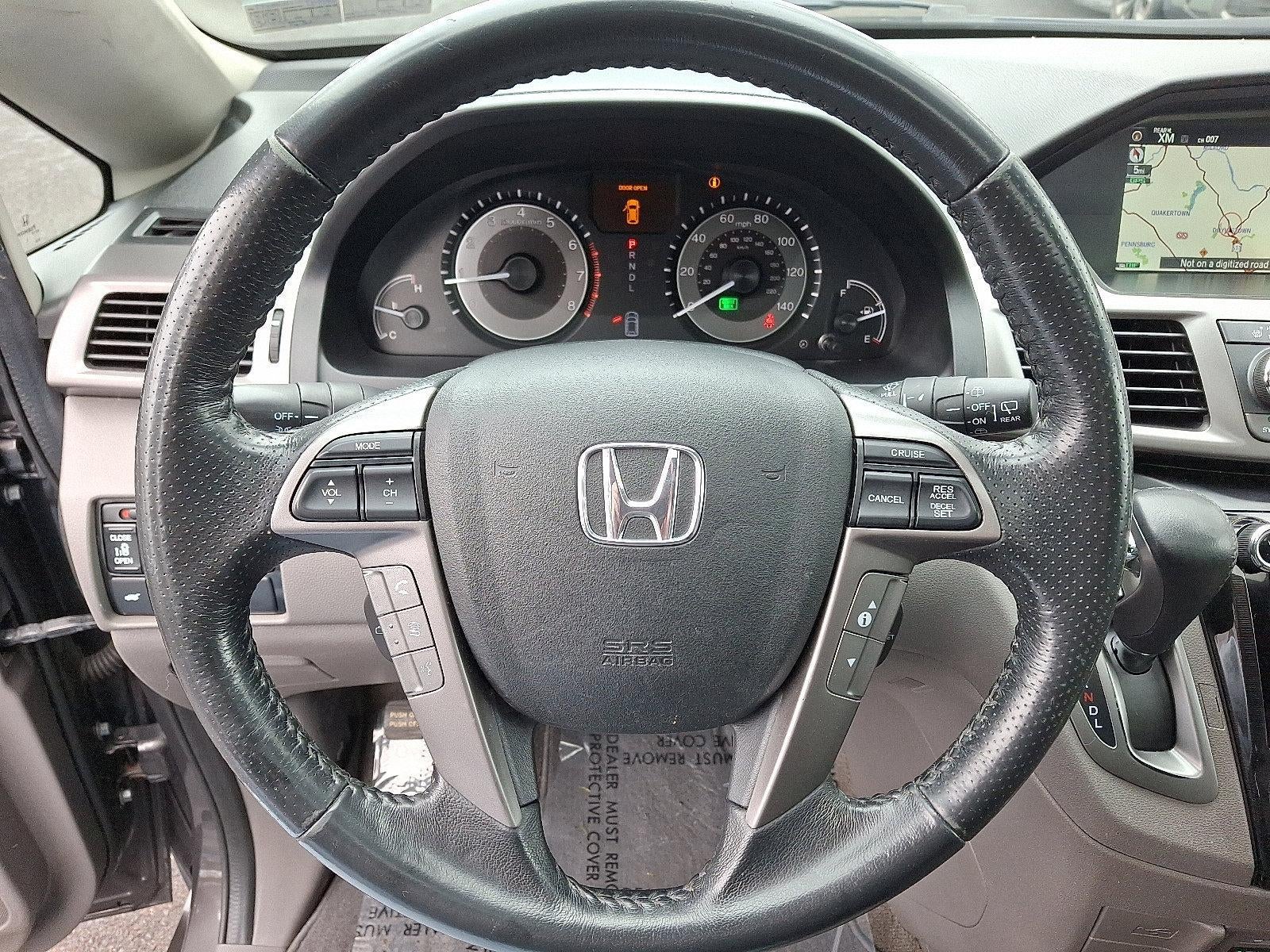 2015 Honda Odyssey Touring with DVD Rear Entertainment System and Navigation