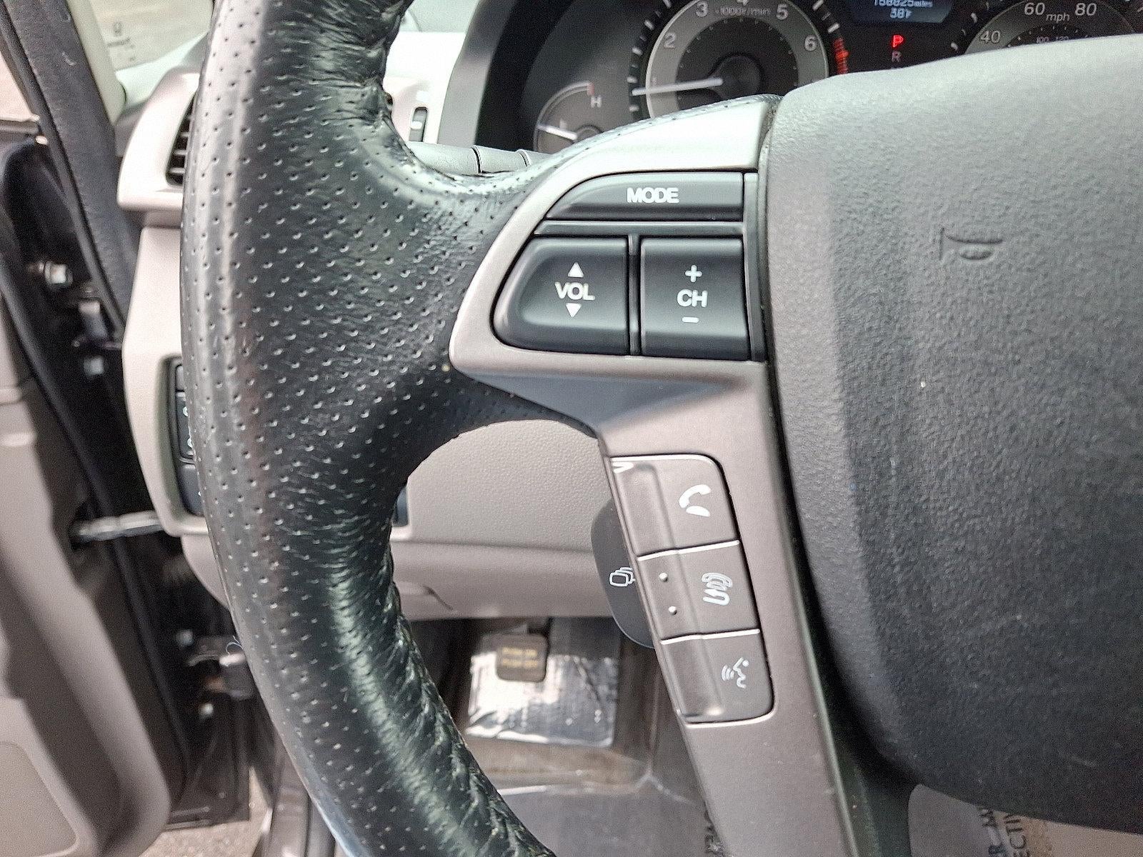 2015 Honda Odyssey Touring with DVD Rear Entertainment System and Navigation