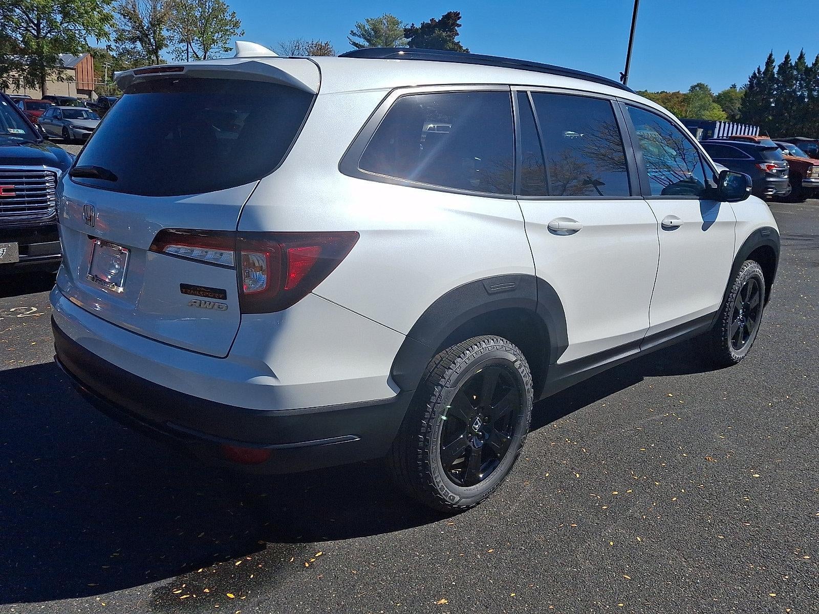 2022 Honda Pilot TrailSport AWD