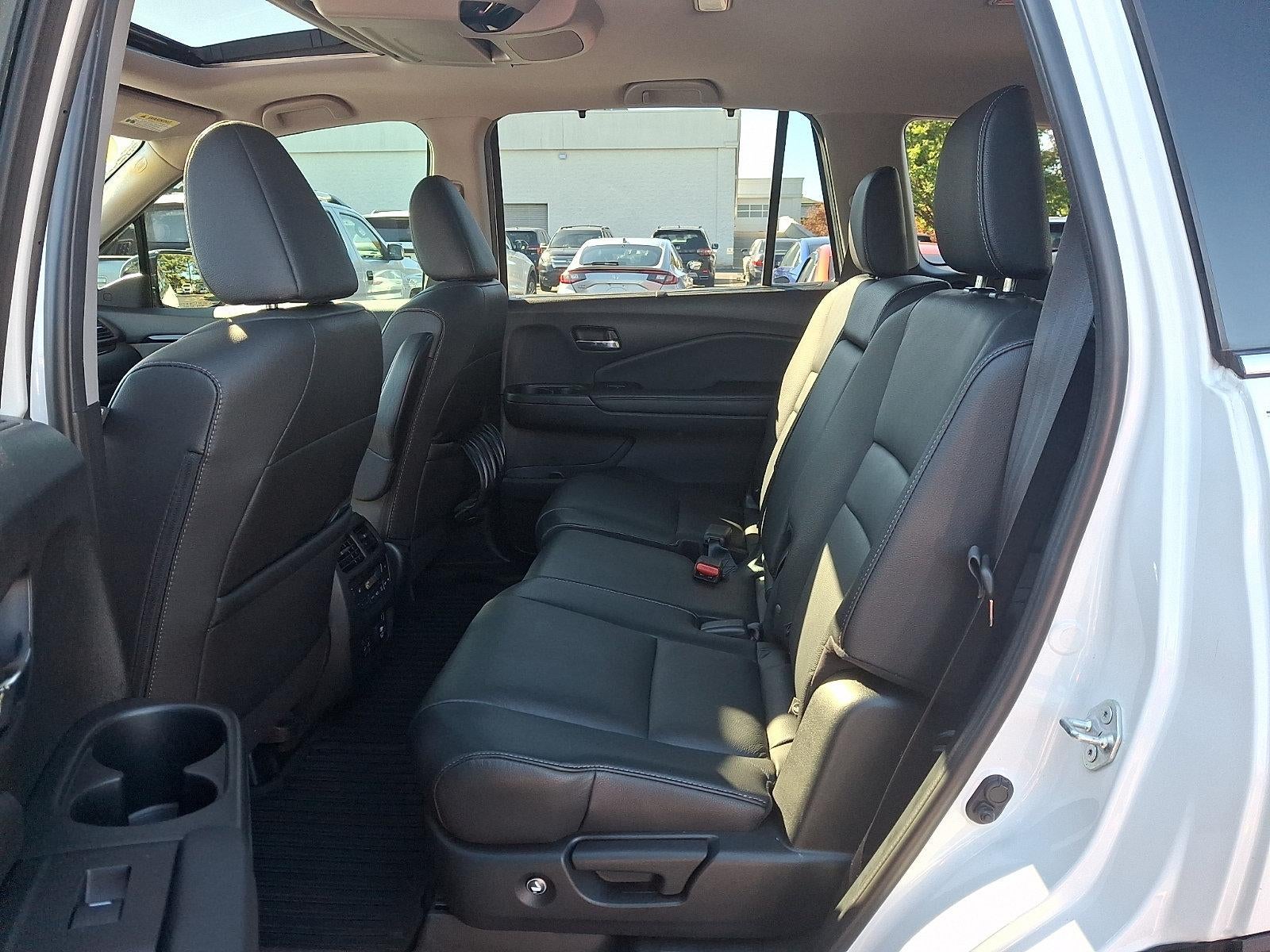 2022 Honda Pilot Touring 8-Passenger AWD
