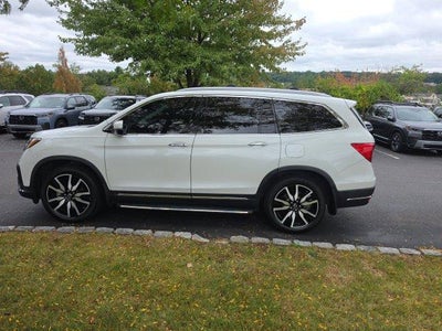 2022 Honda Pilot Touring 8-Passenger AWD