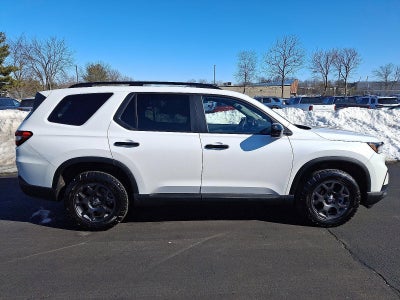 2025 Honda Pilot TrailSport AWD