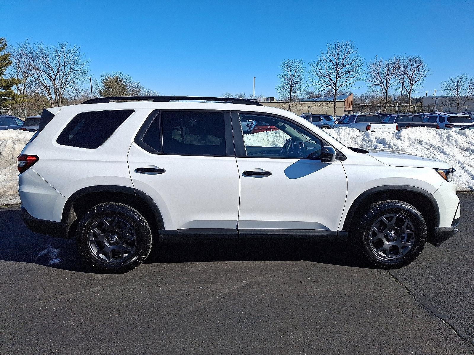 2025 Honda Pilot TrailSport AWD