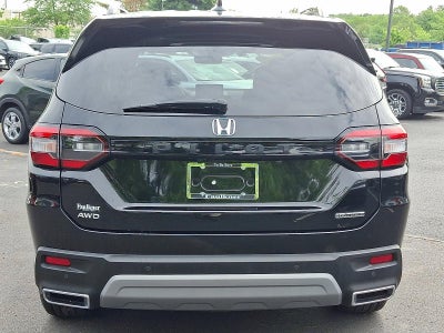 2023 Honda Pilot Touring AWD