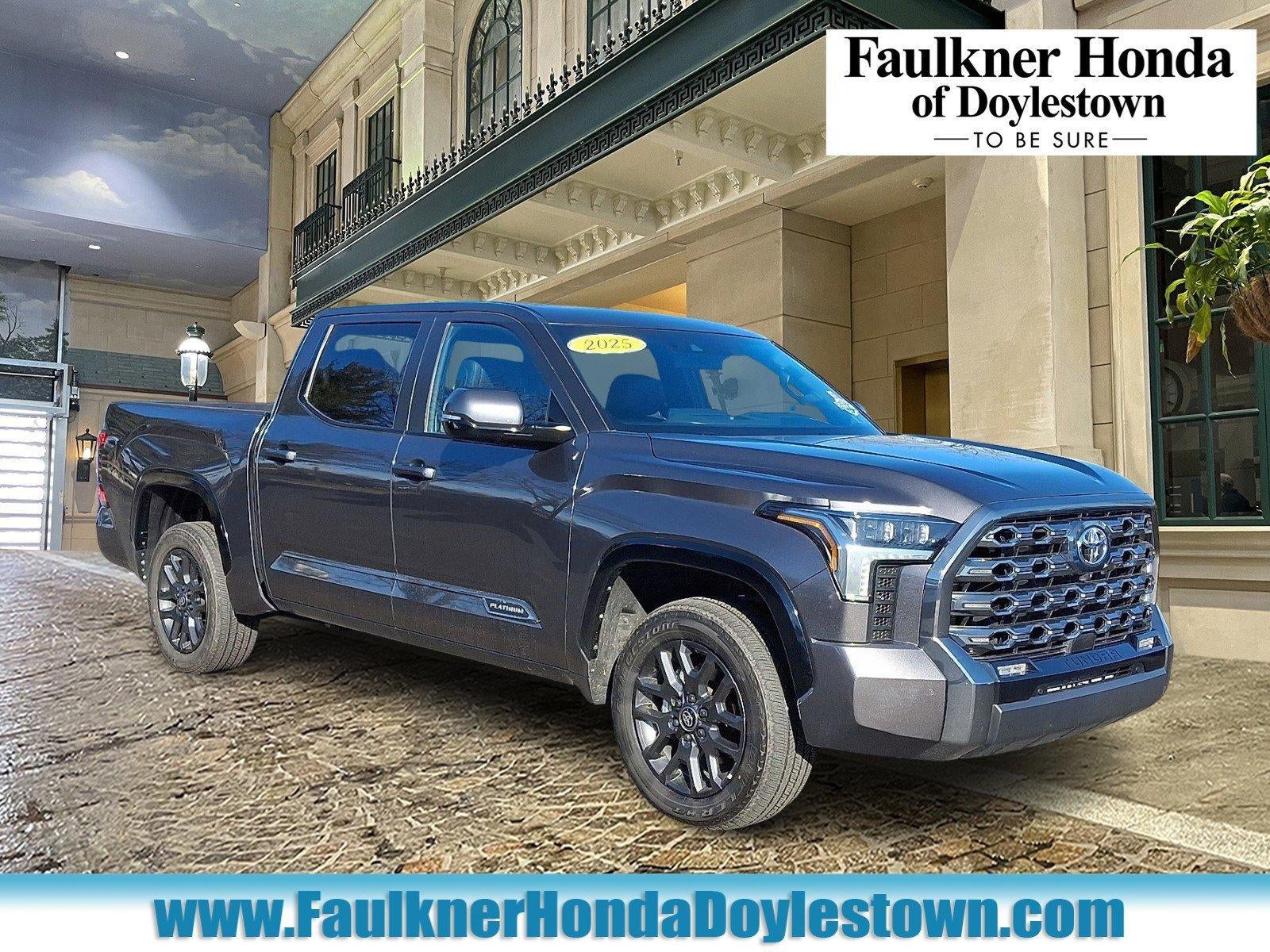 2025 Toyota Tundra 4WD 4WD Platinum CrewMax 5.5' Bed (Natl)