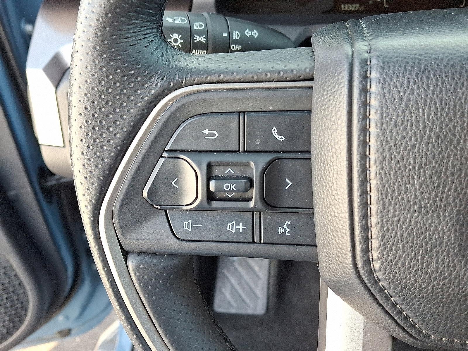 2025 Toyota 4Runner SR5 4WD (GS)