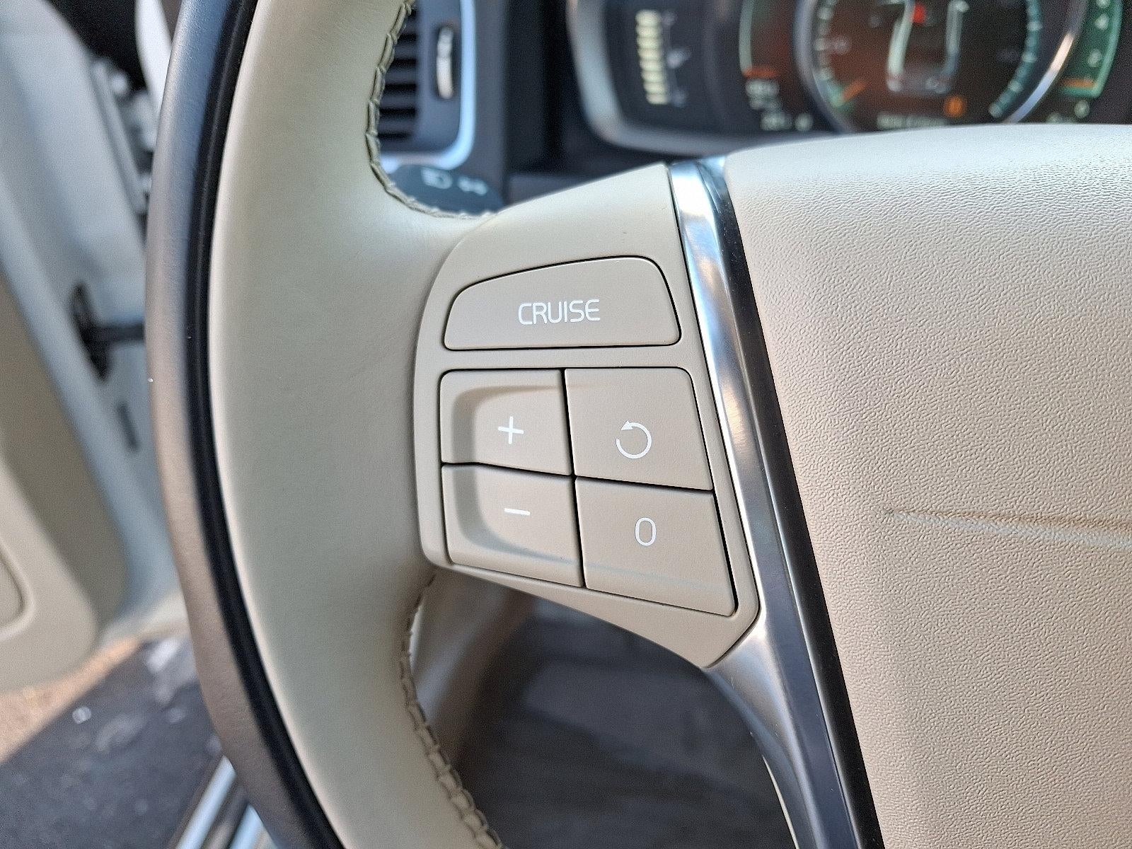 2015 Volvo S60 2015.5 4dr Sdn T5 Drive-E Premier FWD