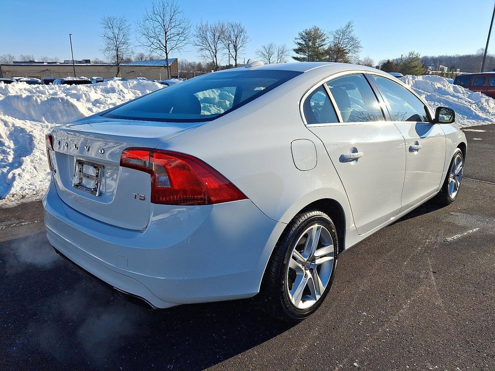 2015 Volvo S60 2015.5 4dr Sdn T5 Drive-E Premier FWD