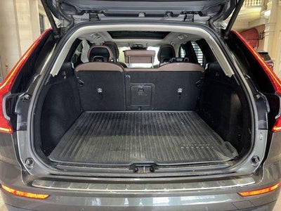 2018 Volvo XC60 T5 AWD Momentum