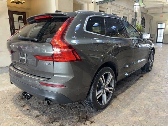 2018 Volvo XC60 T5 AWD Momentum