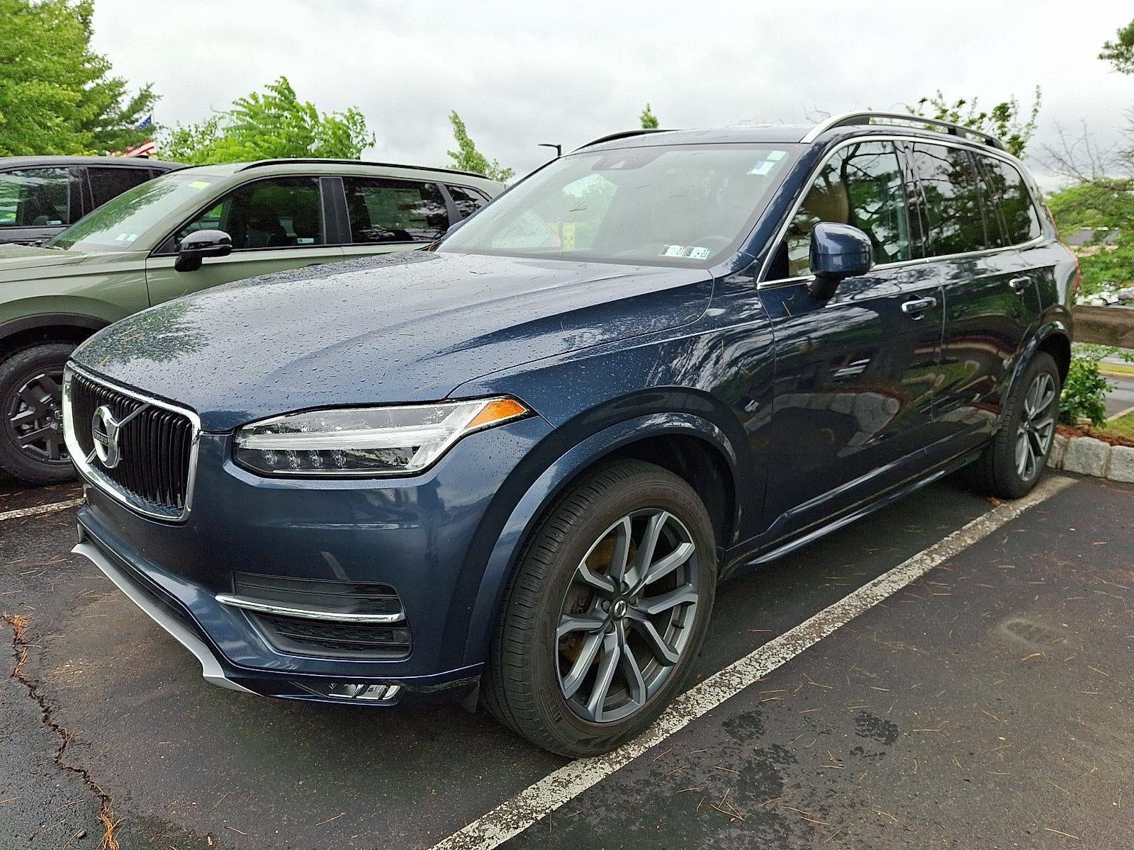 2019 Volvo XC90 T6 AWD Momentum