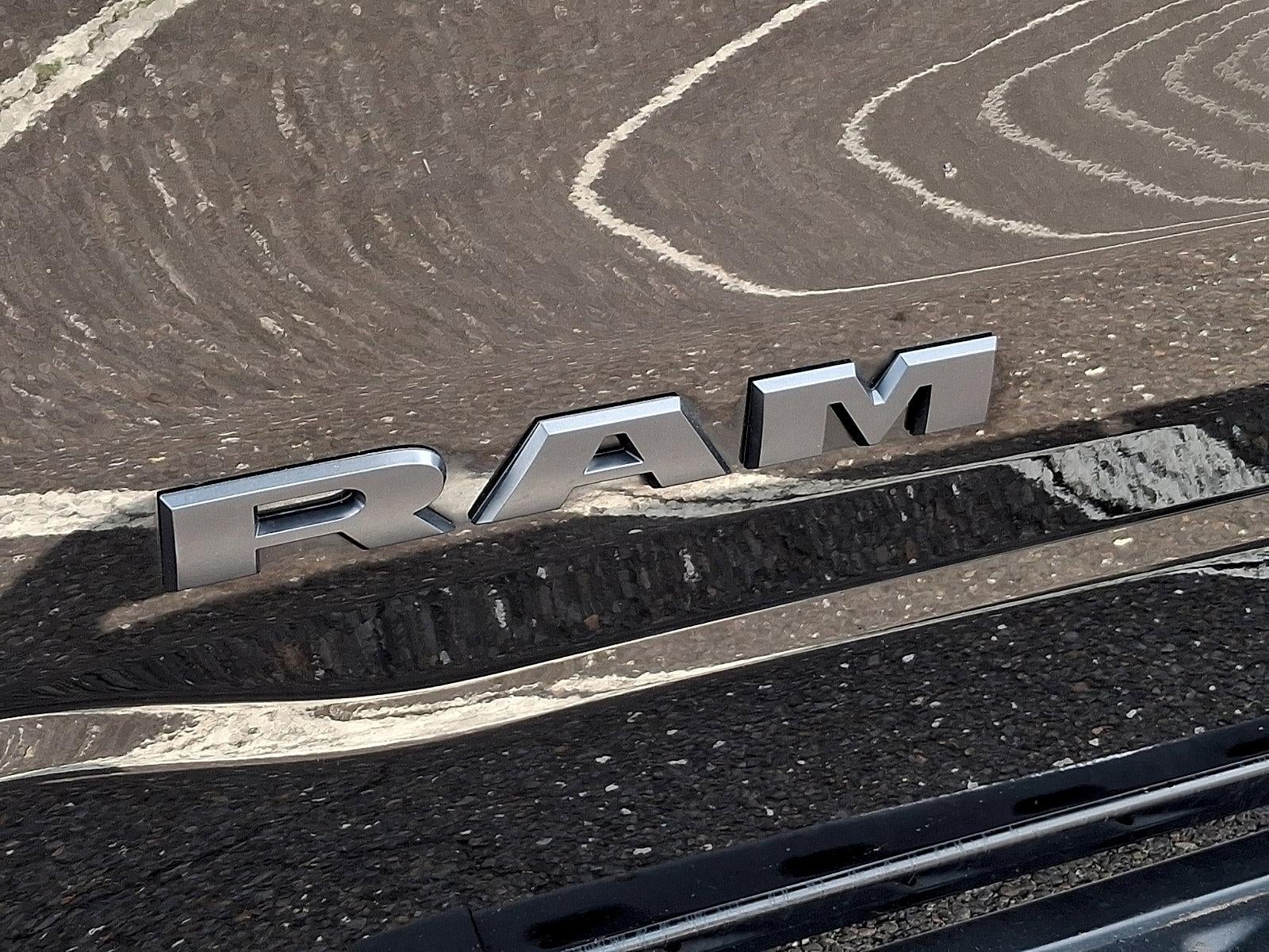 2019 RAM 1500 Big Horn/Lone Star 4x4 Crew Cab 5'7" Box
