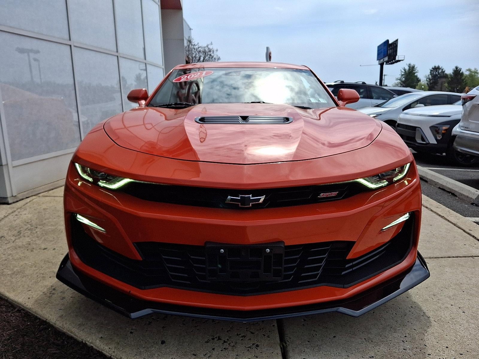 2021 Chevrolet Camaro 2dr Coupe 2SS