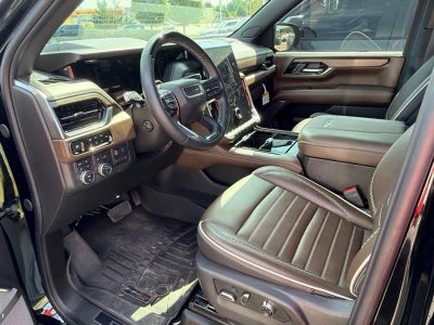 2025 GMC Yukon 4WD 4dr Denali Ultimate