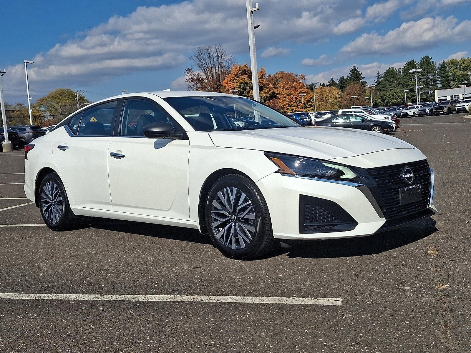 2024 Nissan Altima 2.5 SV Sedan