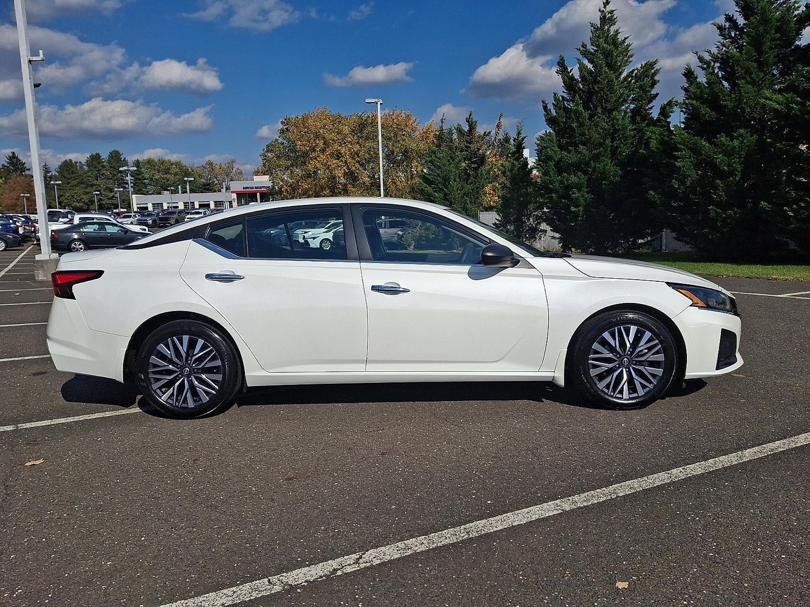 2024 Nissan Altima 2.5 SV Sedan