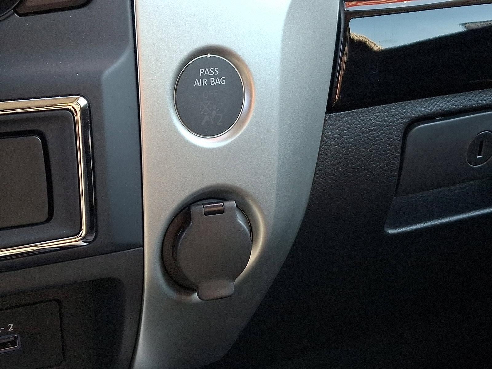 2021 Nissan Titan 4x4 Crew Cab SV