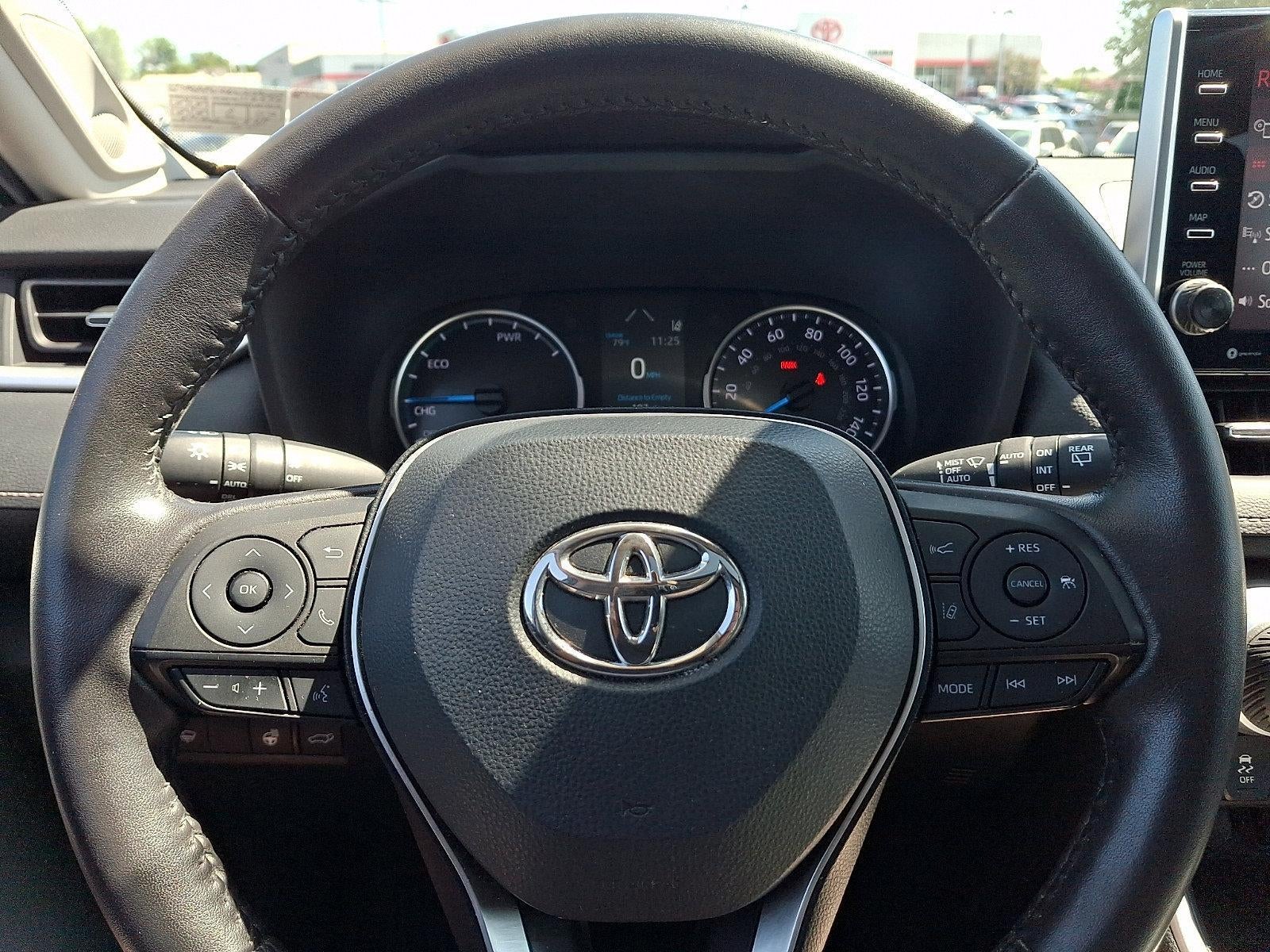 2022 Toyota RAV4 Hybrid XLE Premium AWD (Natl)