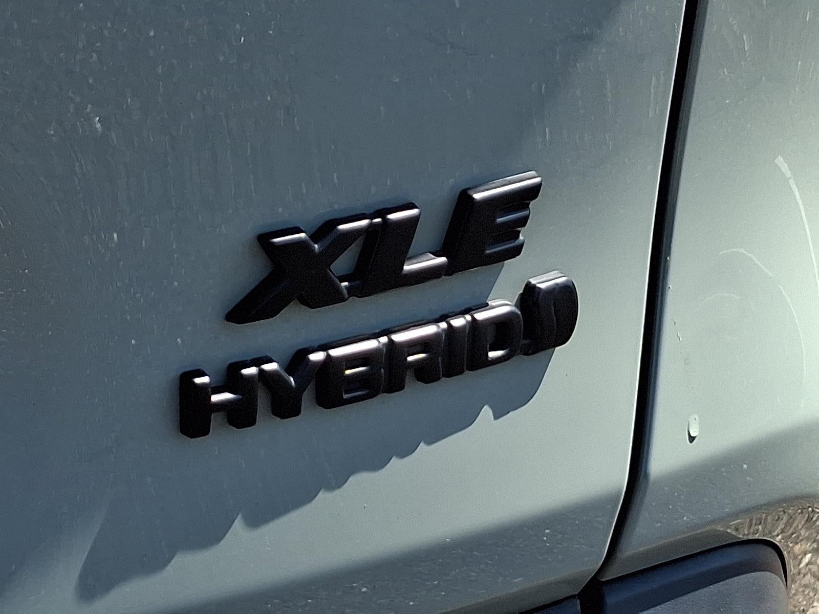 2022 Toyota RAV4 Hybrid XLE Premium AWD (Natl)