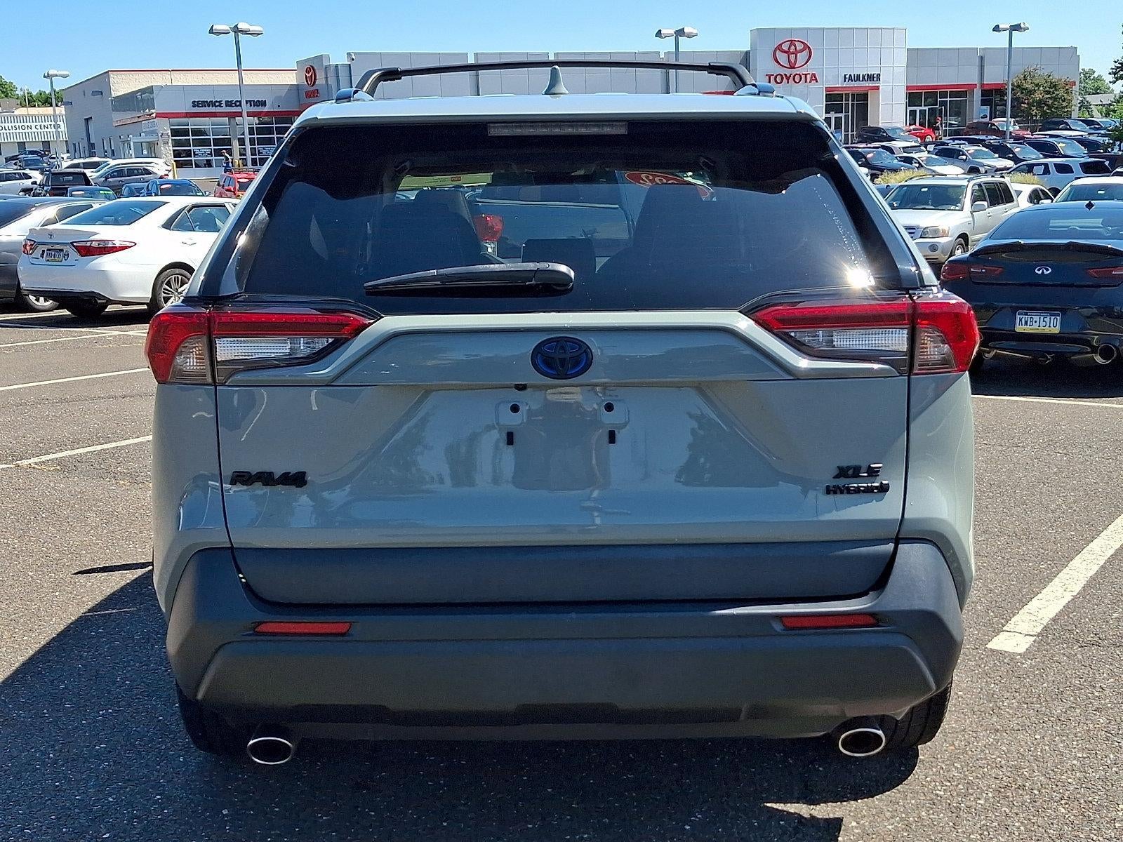 2022 Toyota RAV4 Hybrid XLE Premium AWD (Natl)
