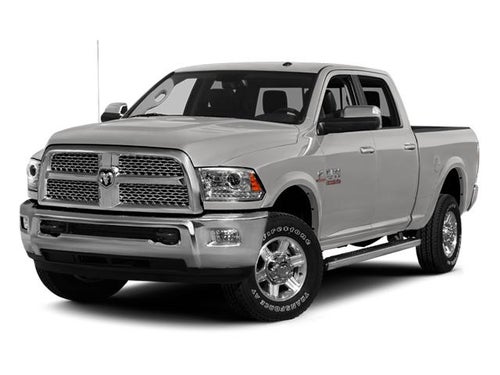2014 RAM 2500 4WD Crew Cab 6.4 Ft Box SLT