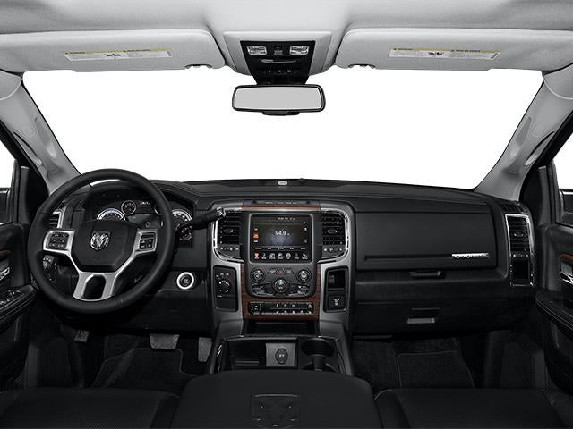 2014 RAM 2500 4WD Crew Cab 6.4 Ft Box Laramie