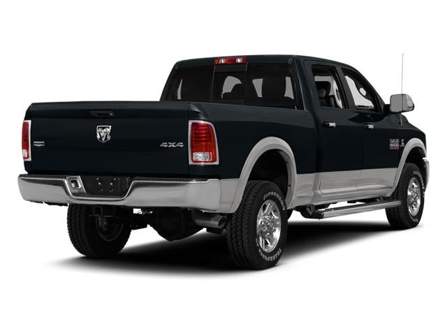 2014 RAM 2500 4WD Crew Cab 6.4 Ft Box Laramie
