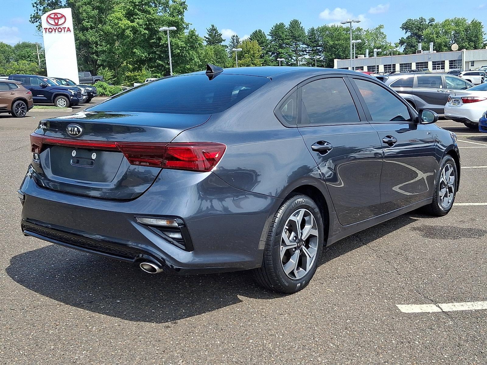 2021 Kia Forte LXS IVT