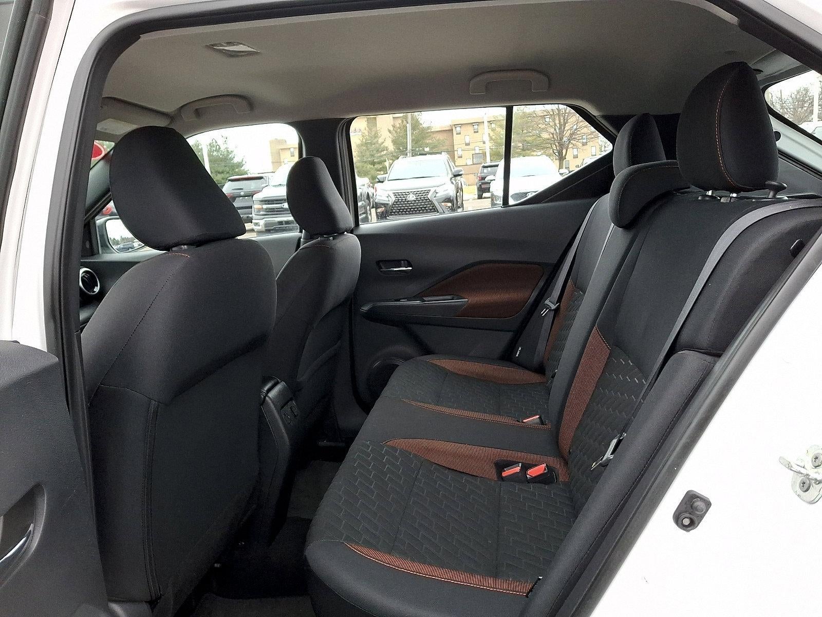 2021 Nissan Kicks SR FWD