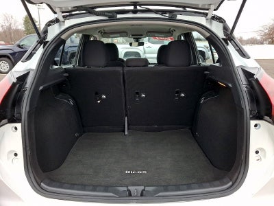 2021 Nissan Kicks SR FWD