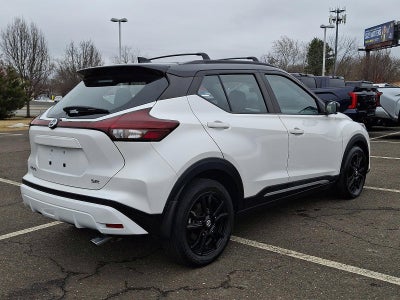 2021 Nissan Kicks SR FWD