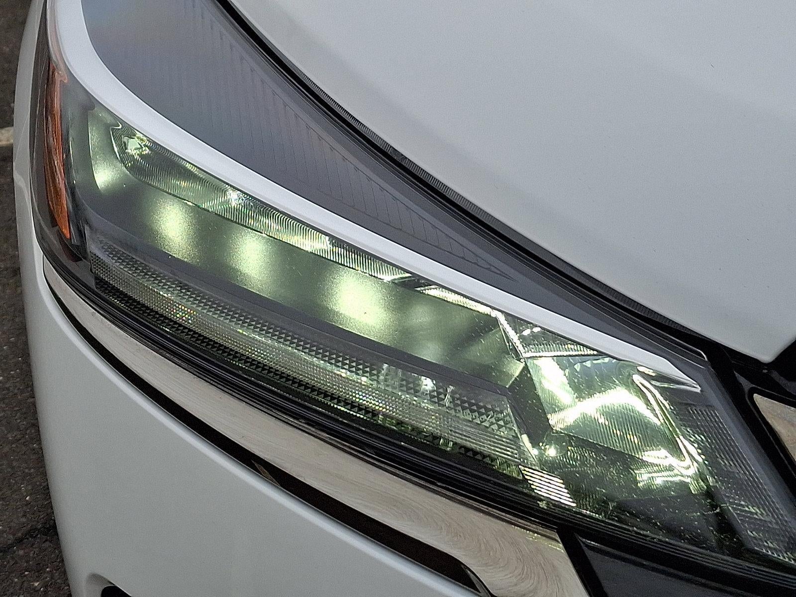 2021 Nissan Kicks SR FWD