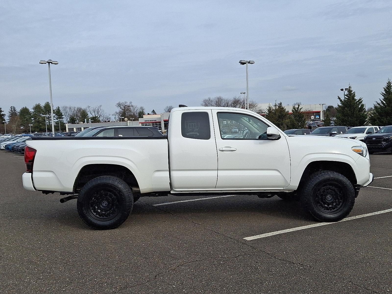 2023 Toyota Tacoma 4WD 4WD SR Access Cab 6' Bed V6 AT (Natl)