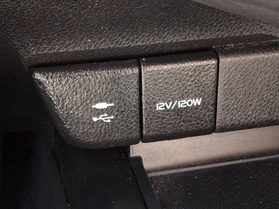 2018 Toyota Camry LE Auto (Natl)