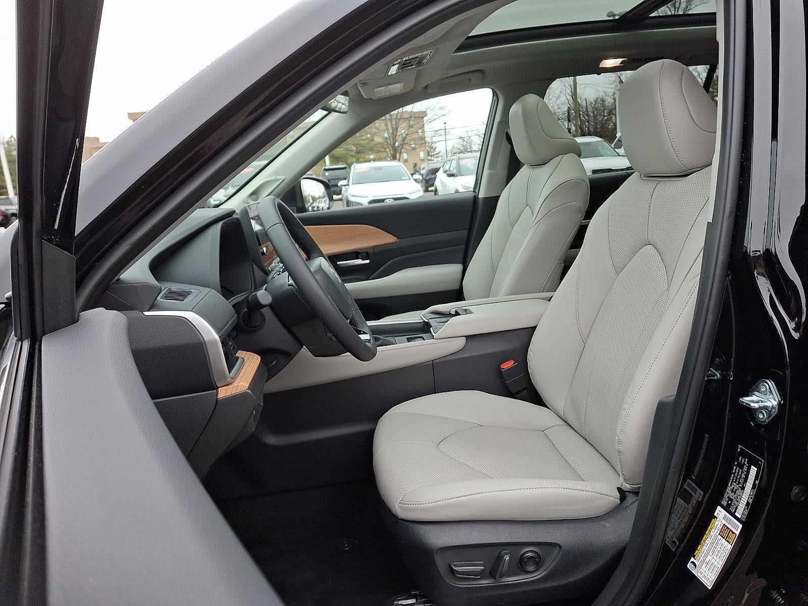 2025 Toyota Grand Highlander Limited AWD (Natl)