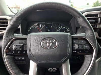 2022 Toyota Tundra 4WD 4WD SR5 CrewMax 5.5' Bed (Natl)