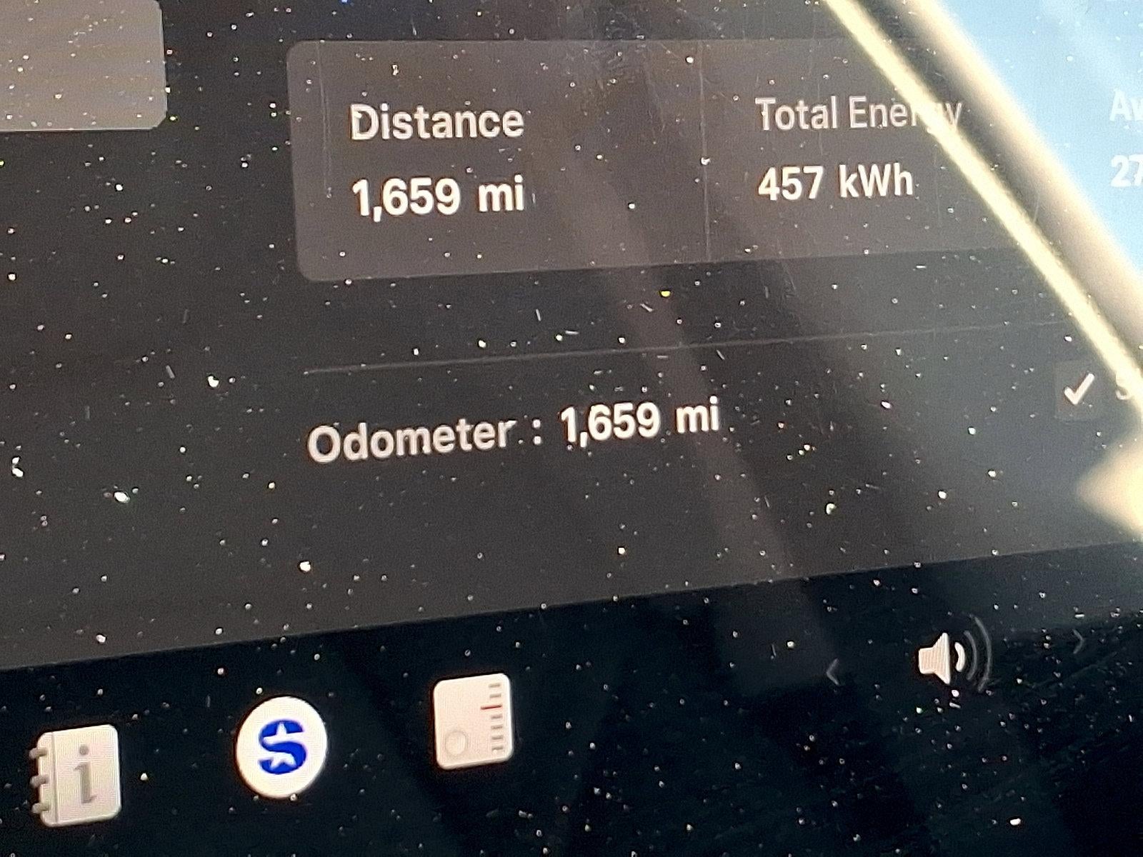 2025 Tesla Model Y Long Range RWD *Ltd Avail*