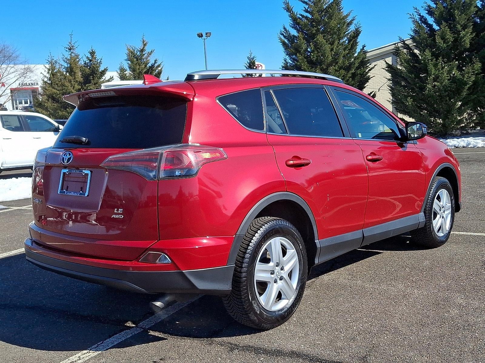 2016 Toyota RAV4 AWD 4dr LE (Natl)