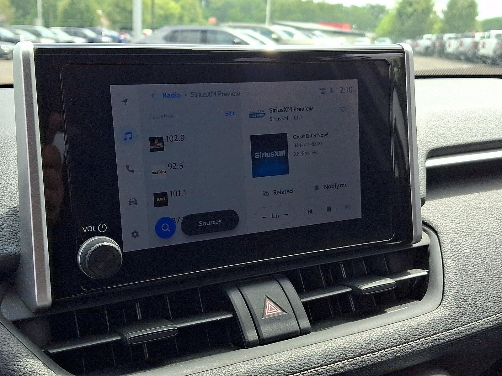 2023 Toyota RAV4 Hybrid XLE AWD (Natl)