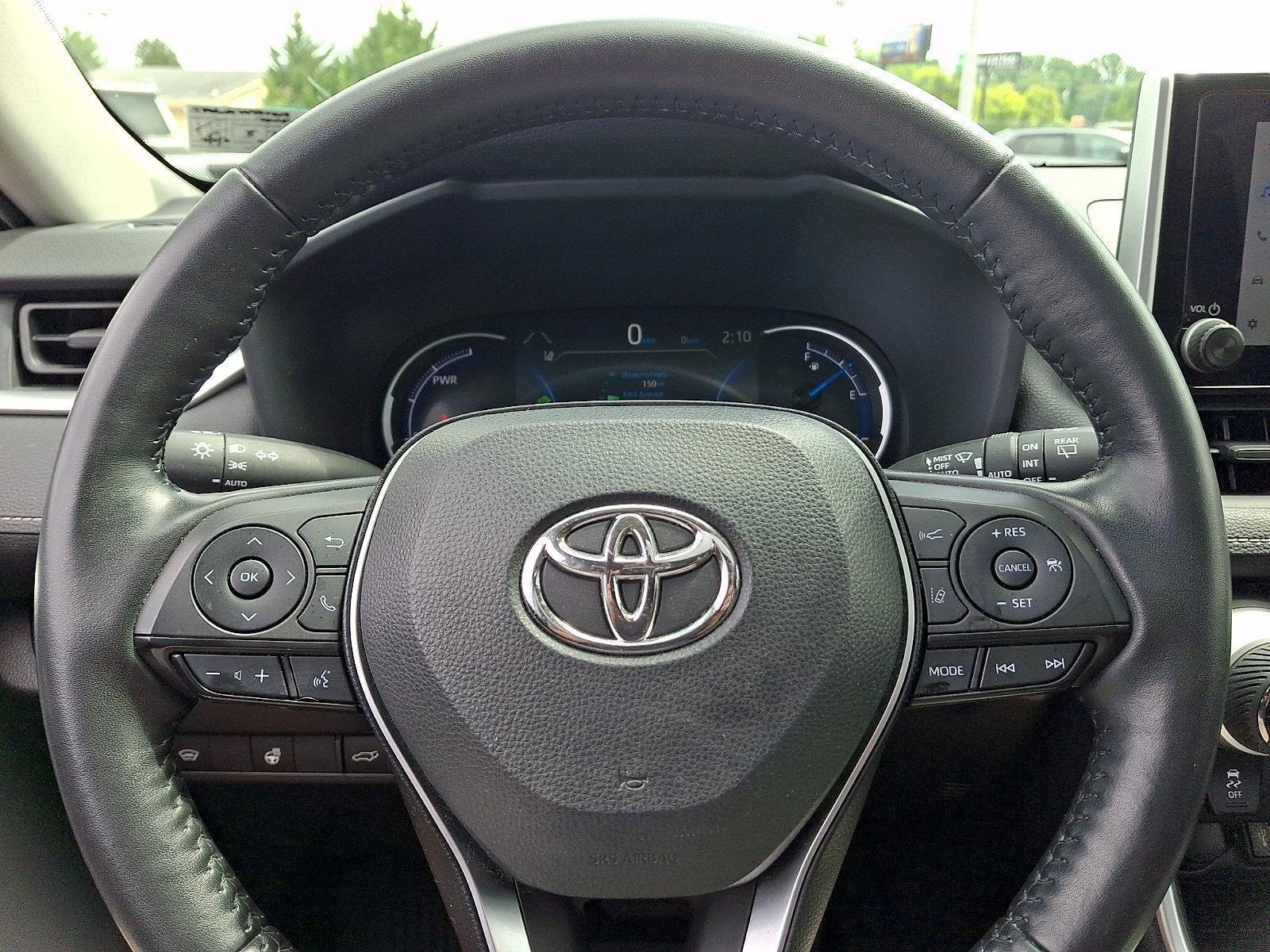 2023 Toyota RAV4 Hybrid XLE AWD (Natl)
