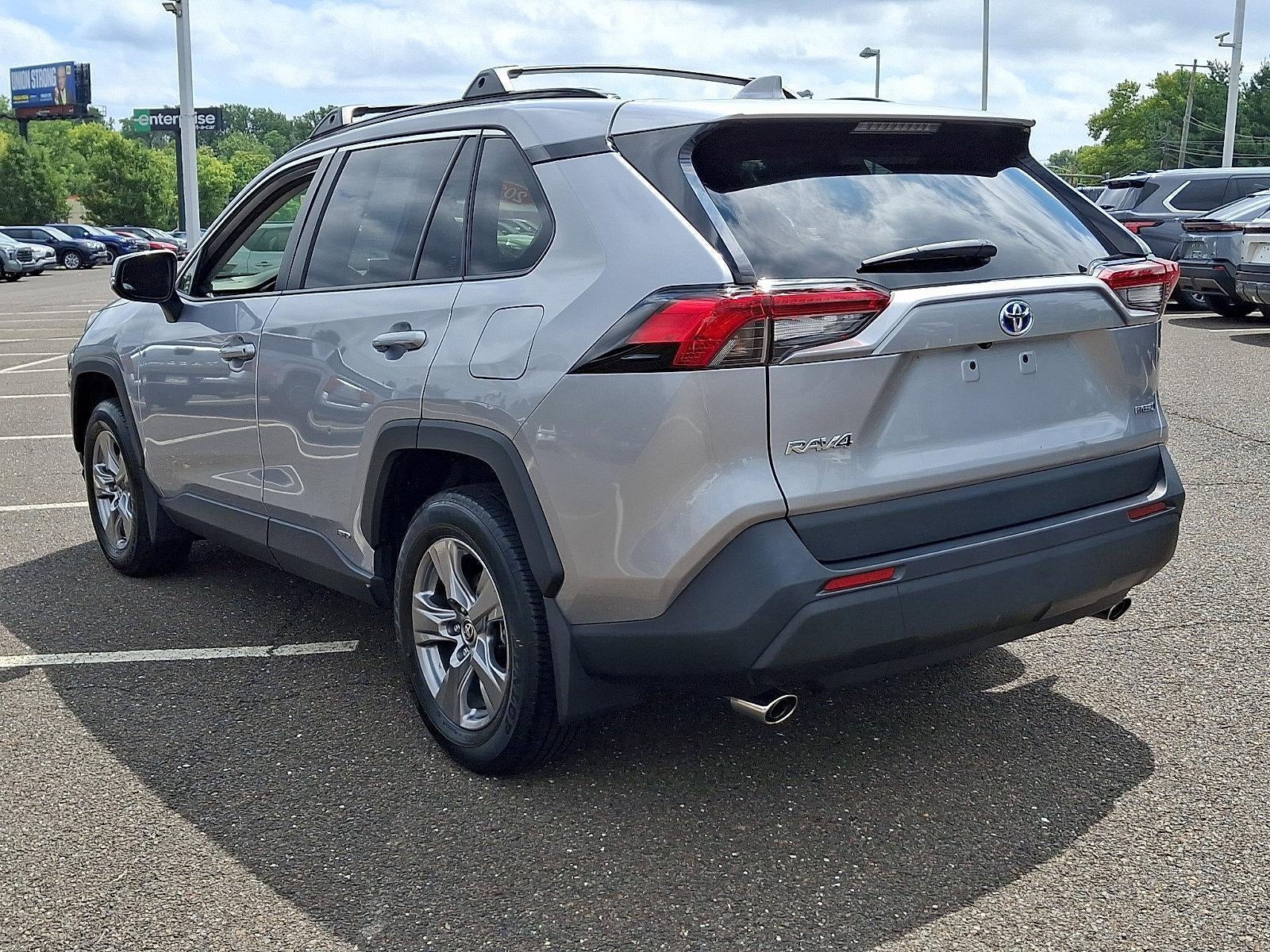2023 Toyota RAV4 Hybrid XLE AWD (Natl)