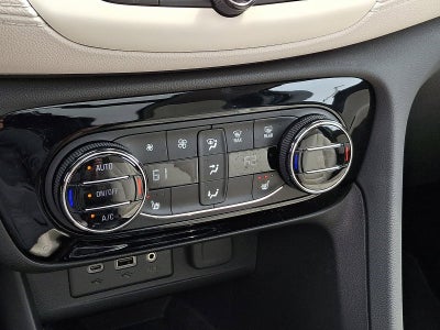 2023 Buick Encore GX Essence FWD