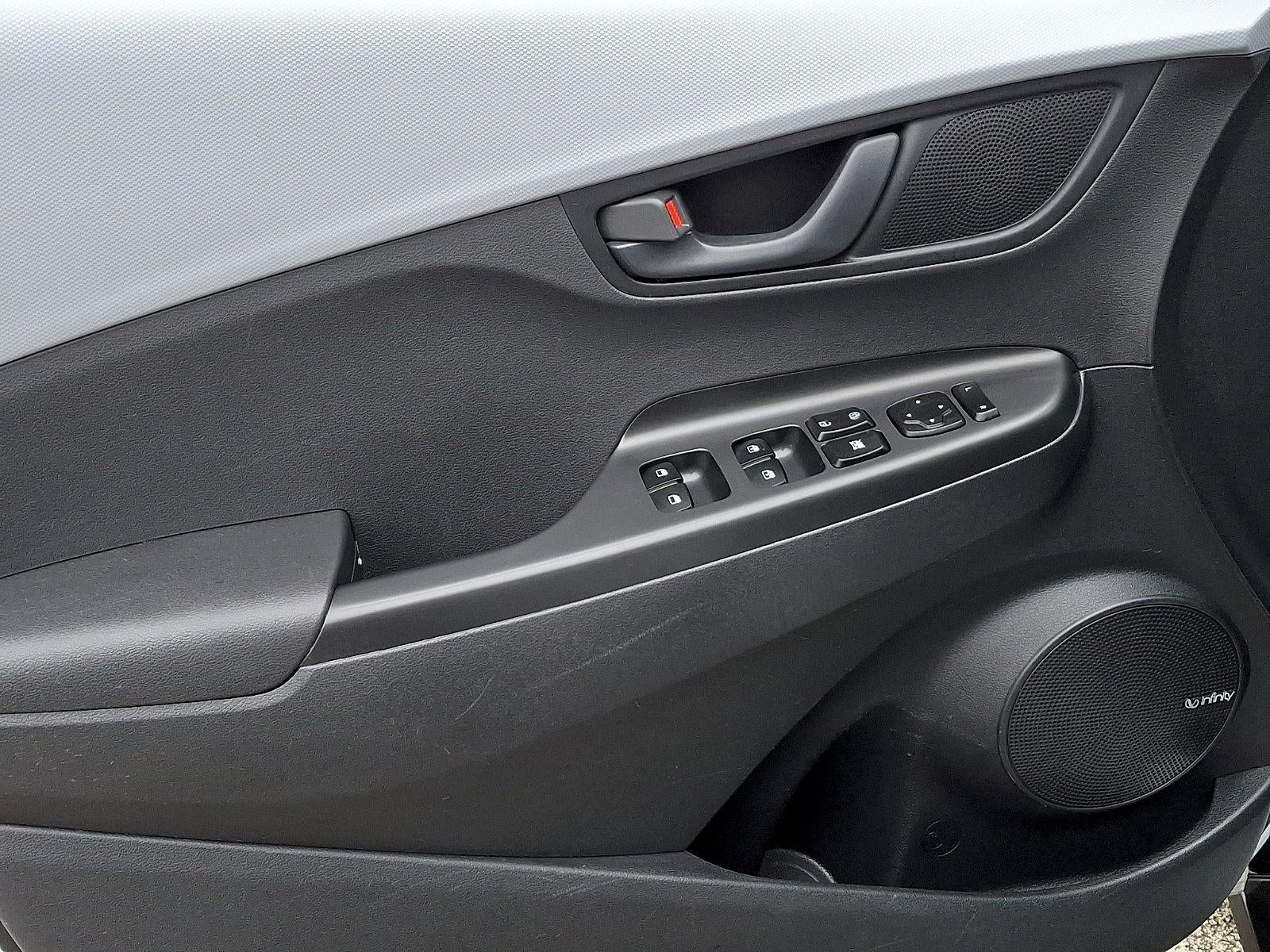 2020 Hyundai KONA SEL Plus Auto AWD