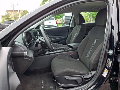 2023 Hyundai ELANTRA SEL IVT