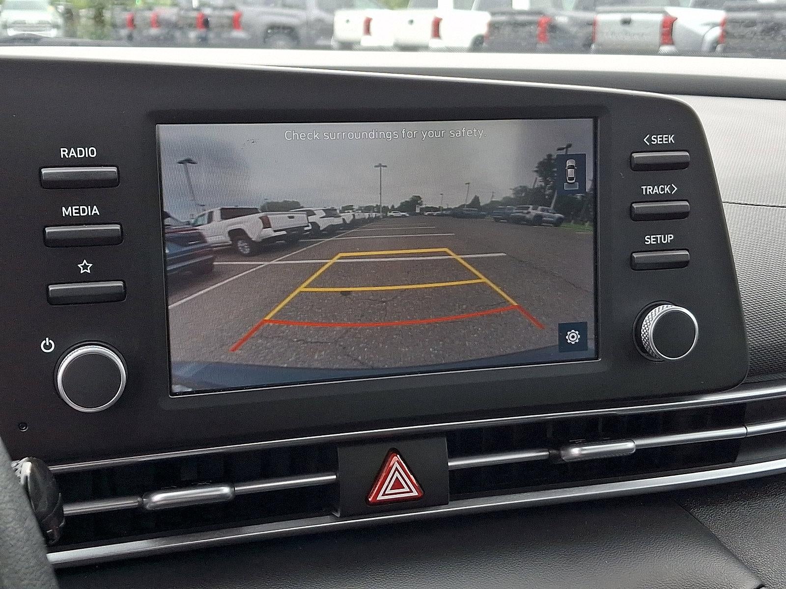 2023 Hyundai ELANTRA SEL IVT