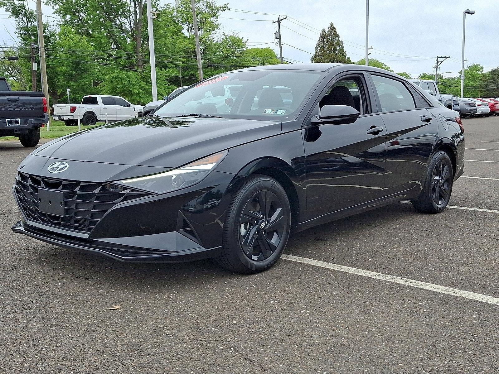 2023 Hyundai ELANTRA SEL IVT